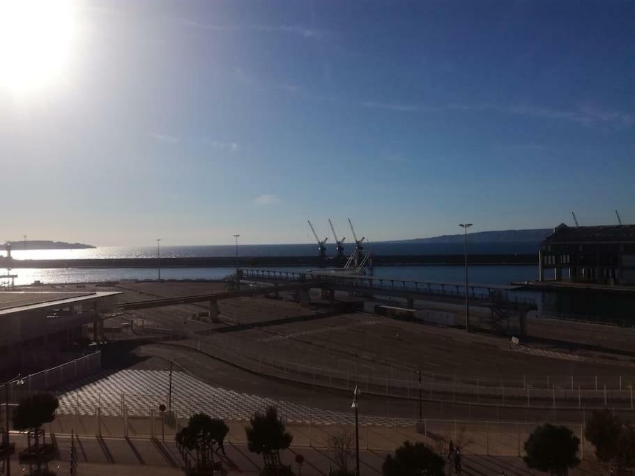 Les Quais Du Port Apartment Marseille Exterior photo